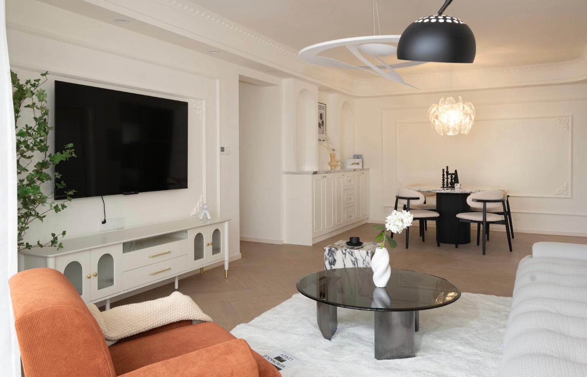 Eastern Hub - Bund Branch French Romantic Designer With Views, Close To The Bund And Xintiandi, With Three Bedrooms And Floor-to-ceiling Windows Apartamento *